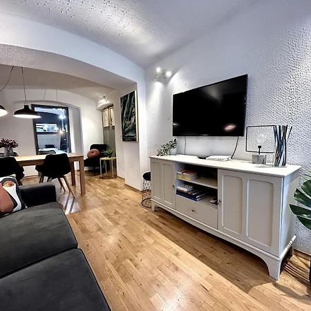 Charming Appartment 3-Min Walk To Old Town - Free Parking Любляна Екстериор снимка