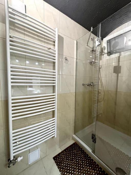 Charming Appartment 3-Min Walk To Old Town - Free Parking Любляна Екстериор снимка
